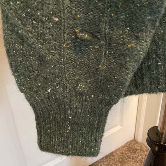 Old Navy Women’s Sweater Dark Green sz L NWT - Picture 3 of 5